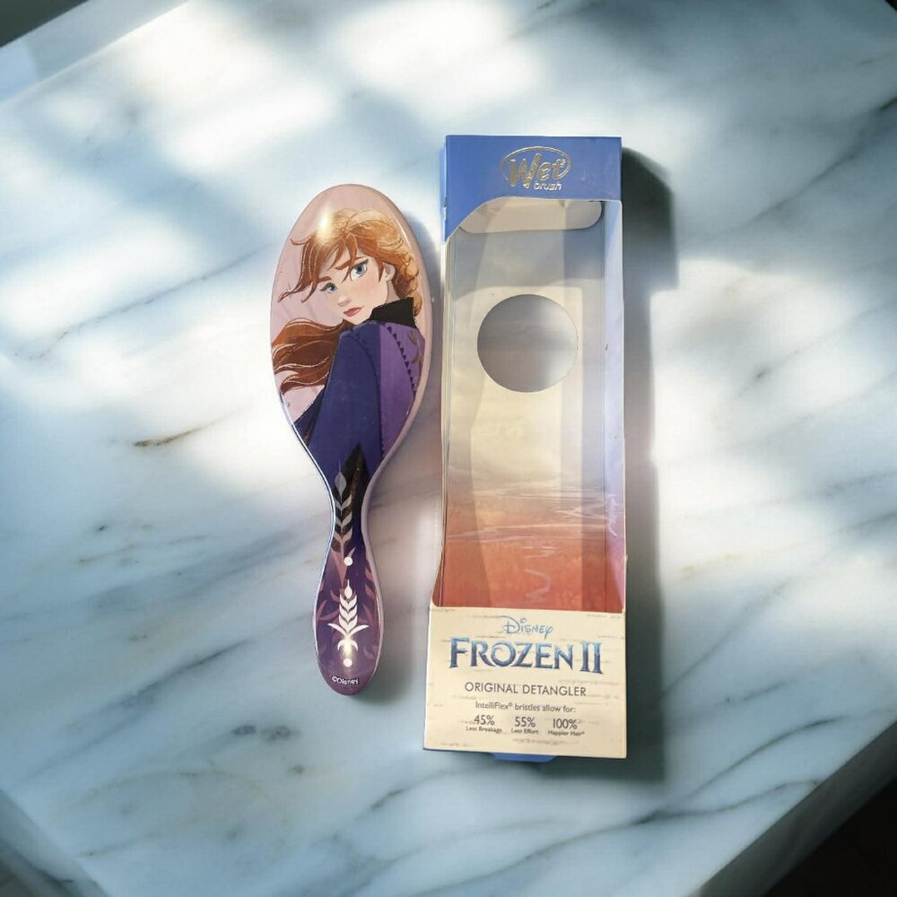Wet Brush Disney Frozen II Original Detangler Hair Brush Anna